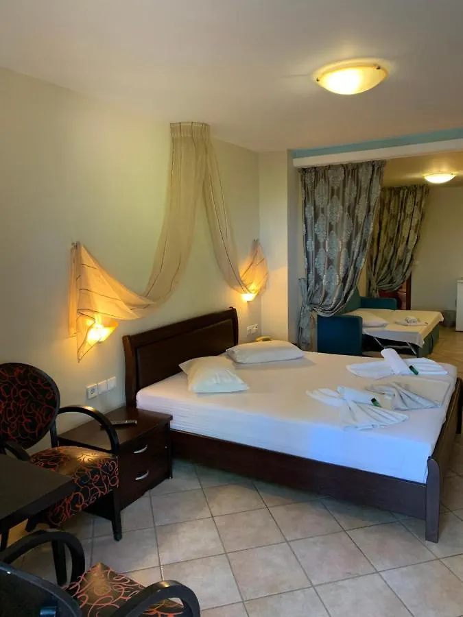 Hotel Giannis & Foteini Afytos