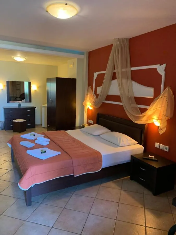 Hotel Giannis & Foteini Afytos